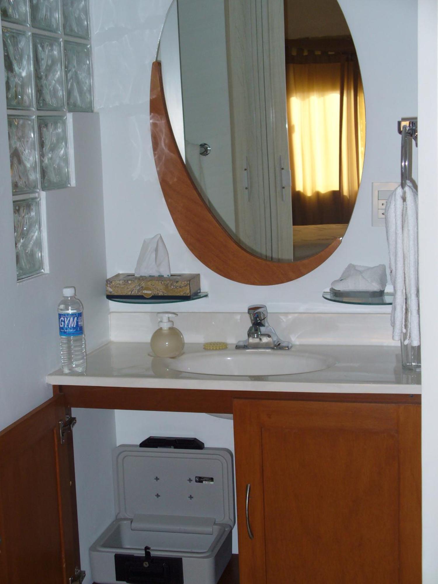 Confort Ejecutivo Suites Lindavista Guadalupe  Exteriör bild